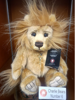 Anniversary Linus No.6